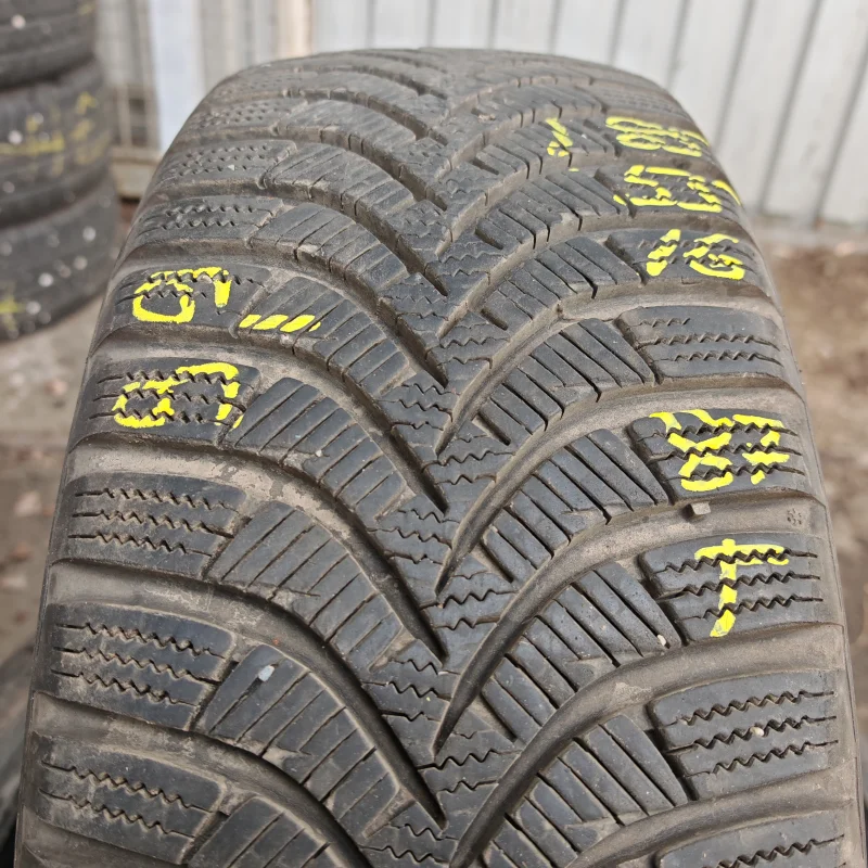 Hankook W452 Winter Icept RS2