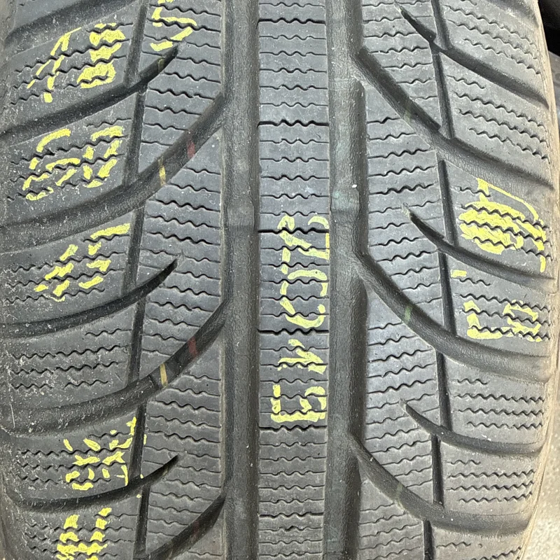 Toyo Snowprox S943